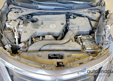 2015 Nissan Altima 2.5 из США, поврежденный, VIN 1N4AL3AP6FC132525